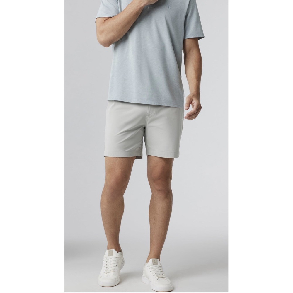 Vuori Meta Short 6" Men's Light Gray Vapor Chino Shorts Size 36